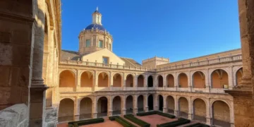 La Biblioteca Valenciana incorporará 165 años de historia con la donación de la hemeroteca de Las Provincias
