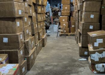 Desmantelado en Paterna un almacén con miles de productos falsificados listos para su distribución