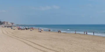 playa del Acequion de Torrevieja Alicante 1