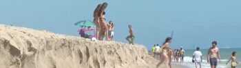 Un "escalón" de metro y medio en la playa de Motilla desata la indignación vecinal en Sueca