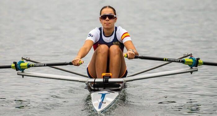 Rocío Fraguela se cuelga la medalla de plata en el Mundial Sub-23 de Remo Paralímpico