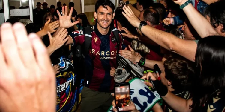 El Levante anuncia la salida de Unai Elgezabal tras disputar 54 partidos como granota 1 065c0aa8 8441 40f3 b7ff 8dd31554ba85 16 9 aspect ratio 1600w 0