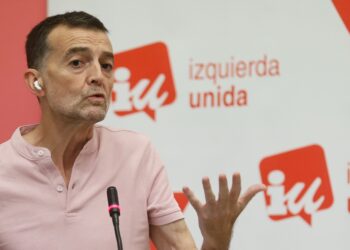 Izquierda Unida y Por Andalucía exigen llamar a consultas al embajador en Rabat y un giro «radical» tras el «ataque híbrido» en Ceuta 16 Izquierda Unida y Por Andalucía exigen llamar a consultas al embajador en Rabat y un giro «radical» tras el «ataque híbrido» en Ceuta