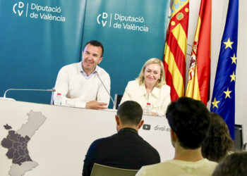 Cofrentes y Albuixech, primeros municipios en adjudicar el 100% de los fondos del Pla Obert de la Diputación de Valencia 14 Cofrentes y Albuixech, primeros municipios en adjudicar el 100% de los fondos del Pla Obert de la Diputación de Valencia