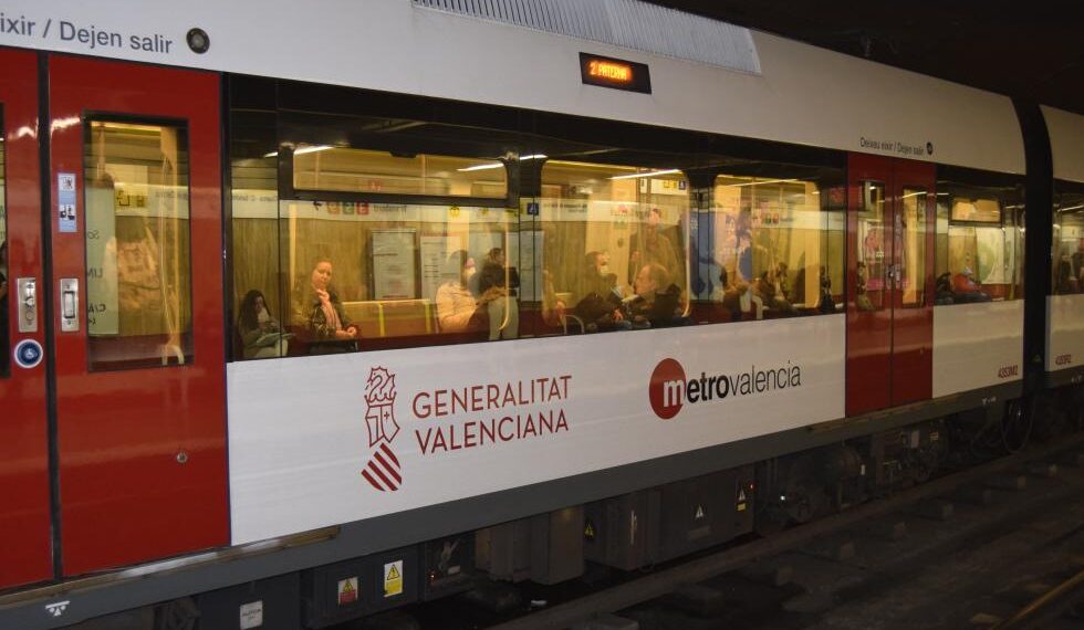 Metrovalencia refuerza el servicio por el Valencia-Betis: horarios y estaciones para llegar a Mestalla 1 260824 FGV foto Mestalla