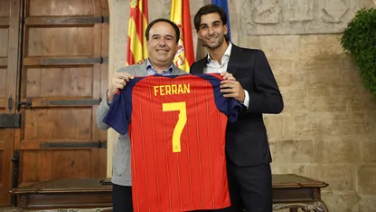 Ferran Torres será embajador de la Comunitat Valenciana tras conquistar el Mundial con España 1 3abdd327 fb6e 4595 884d 5286eefce113 16 9 aspect ratio 416w 0
