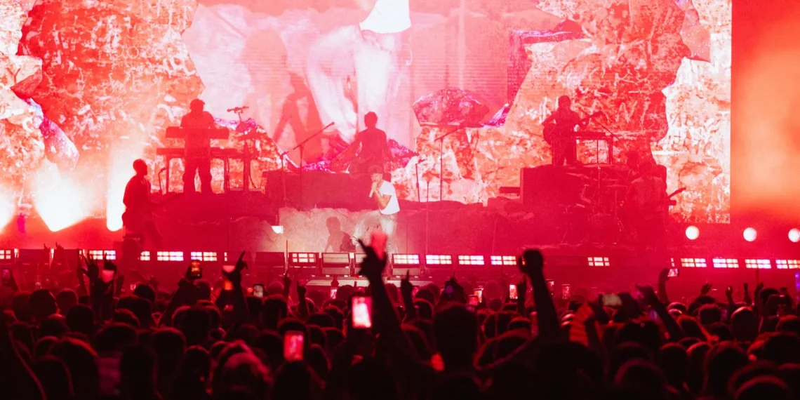 El Low Festival reúne a más de 50.000 personas en su estreno en Torrevieja 1 5476cfbf f20d 4c5c 95aa f1fc50525cf4 16 9 aspect ratio 1600w 0