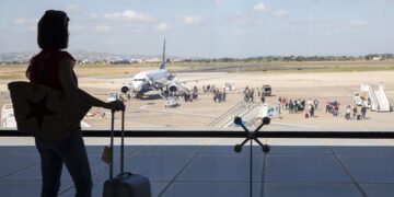 Valencia bate récord de conectividad aérea este verano con 110 rutas y casi 4,7 millones de plazas