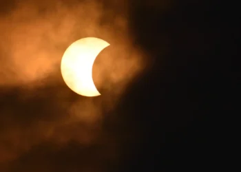 ¿Por qué España vivirá tres eclipses solares en menos de tres años? La explicación del inusual fenómeno astronómico 13 866ebc87 1c25 408a 9658 ad694f2d97ad 16 9 aspect ratio 1600w 0