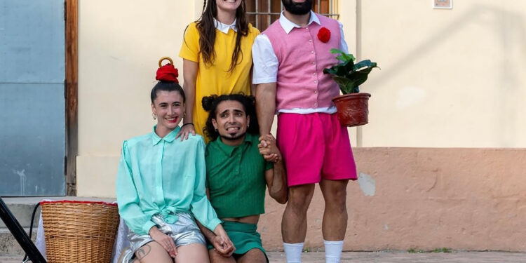 El Teatro Romano de Sagunto acoge la representación de la comedia 'La dama boba' en el festival Sagunt a Escena 1 El Teatro Romano de Sagunto acoge la representación de la comedia ‘La dama boba’ en el festival Sagunt a Escena