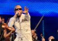 Yandel transforma el Roig Arena en una gran celebración sinfónica del reguetón