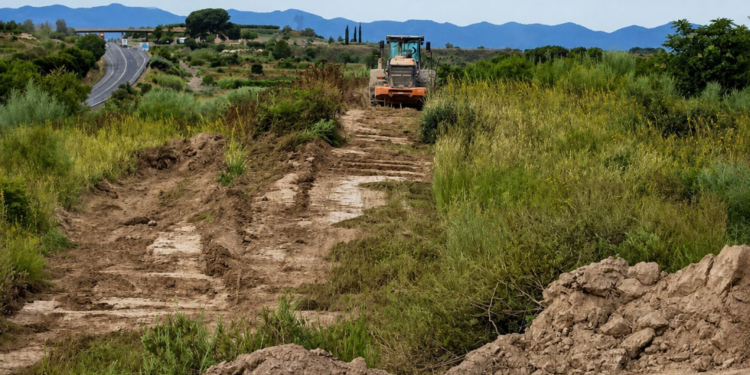 El precio del gasoleo vuelve a poner contra las cuerdas al campo valenciano