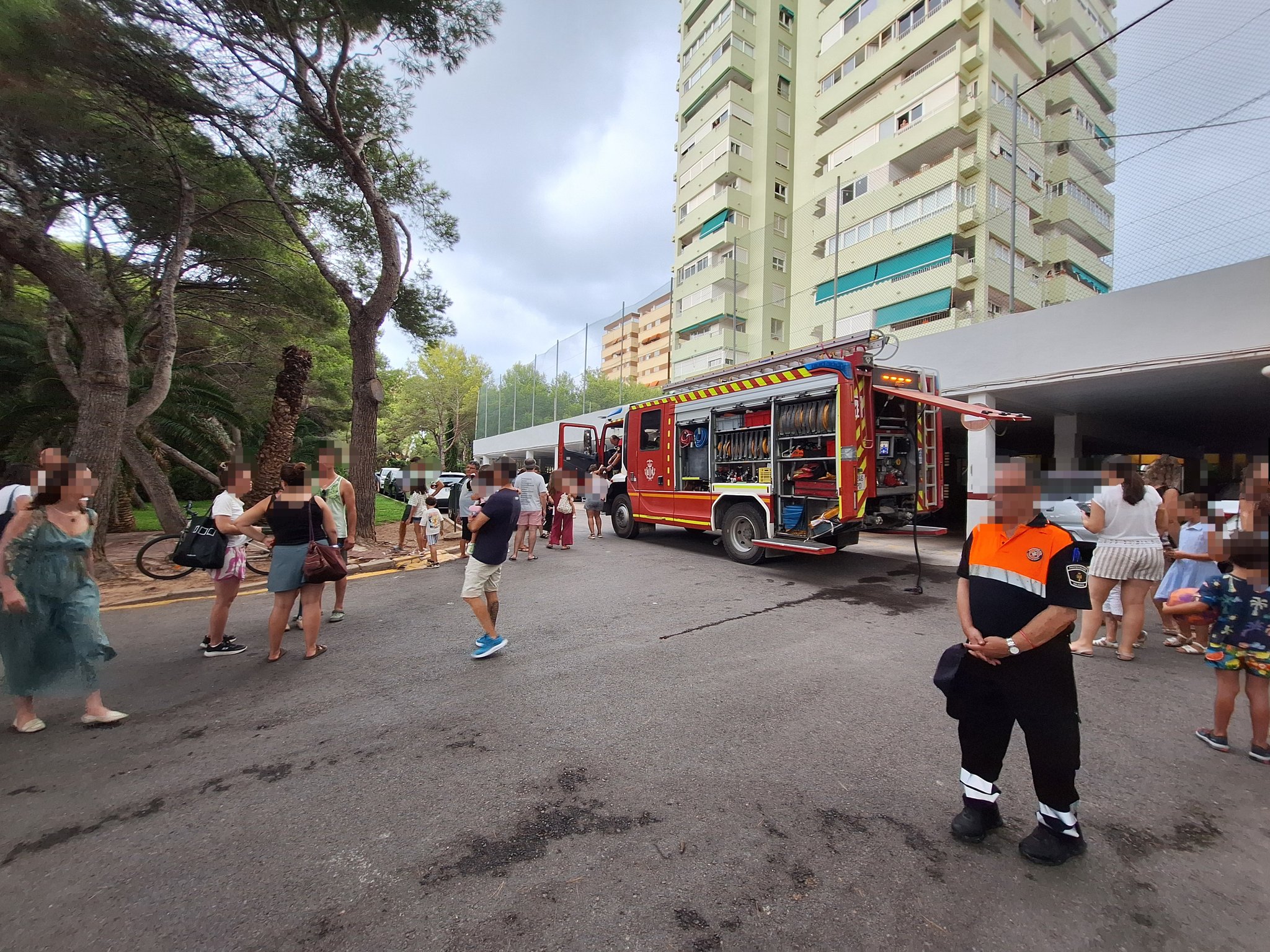 Valencia refuerza la prevención de incendios con una multitudinaria jornada informativa sobre la Devesa-Albufera 3 HPDrD9LXcAEkR99
