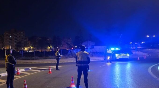 La Policía Local de Alboraya intercepta a un conductor de patinete tras una peligrosa fuga por el casco urbano