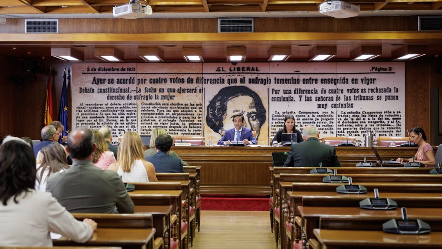 El Gobierno atrincherado: tercer plantón al Senado por la crisis de Ceuta mientras el país pide respuestas 1 El Gobierno atrincherado: tercer plantón al Senado por la crisis de Ceuta mientras el país pide respuestas