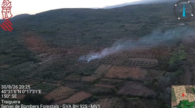 Controlado un incendio de vegetación junto a la N-232 a su paso por Traiguera