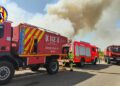 El Incendio del Saler se complica, se activa a la UME y desaloja a los vecinos del Saler y a campistas