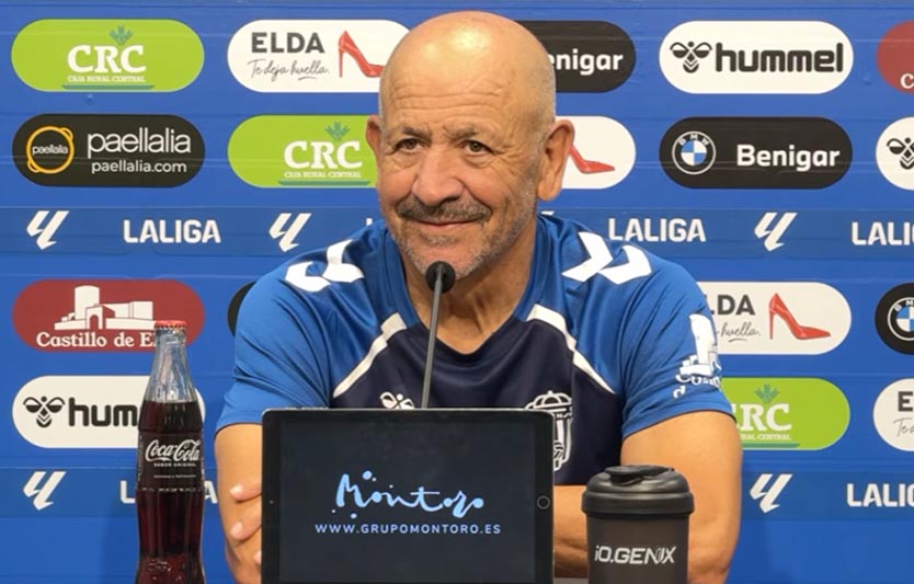 Claudio Barragán pide más solidez al Eldense antes de visitar Butarque: «Todavía hay muchas cosas que mejorar» 1 J3 ELD PREMISTER