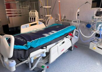 La Conselleria de Sanidad destina 250.000 euros a la renovacion de las camas de la UCI del Hospital Comarcal de Vinaros 2