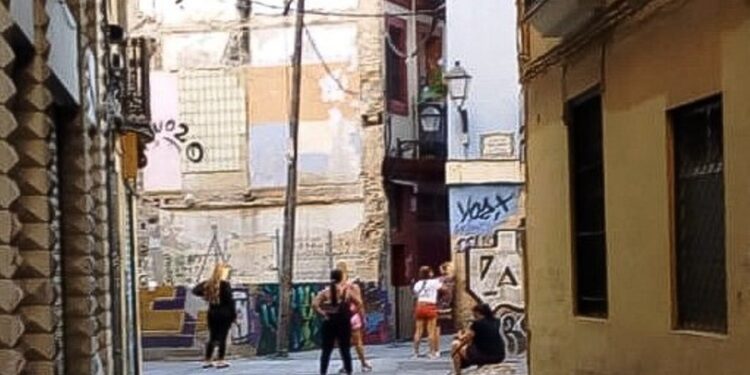 Vecinos de Velluters denuncian amenazas y exigen más seguridad 1 Viana CVellac 1 1
