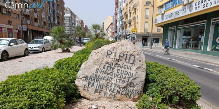 La verdadera historia del Cudol de Torrefiel de un accidente fortuito a símbolo de la dignidad vecinal