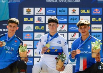 Enol Torre se proclama campeón de Europa júnior de Descenso tras una actuación sobresaliente en Bulgaria