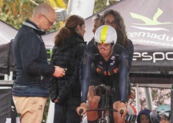 La Selección Española de Ciclismo busca el trono mediterráneo en las carreteras de Italia