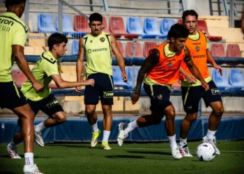levante ud 2