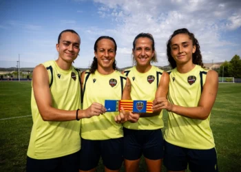 levante ud