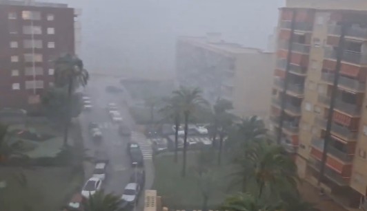 Segunda tormenta de la tarde riega La Safor y La Ribera con mucha lluvias, viento y muchos rayos 3 mareny blau otrmenta