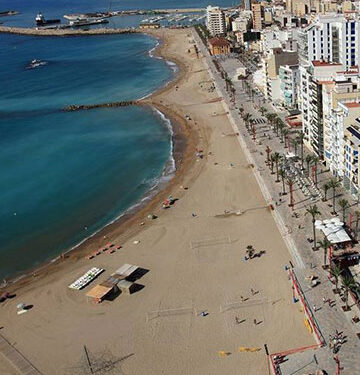 Un reventón cálido y seco dispara los termómetros a 40,4 ºC y deja rachas de viento de 97 km/h en Vinaròs 1 Un reventón cálido y seco dispara los termómetros a 40,4 ºC y deja rachas de viento de 97 km/h en Vinaròs