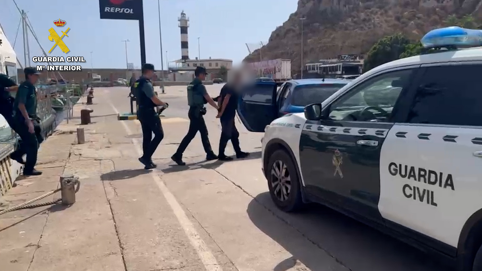 La Guardia Civil descabeza una red de «pateras taxi» con la detención de cuatro patrones en la costa murciana 2 2026 09