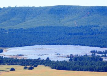 AE-Agró advierte sobre el grave riesgo de incendios que suponen las instalaciones eléctricas en zonas rurales y forestales