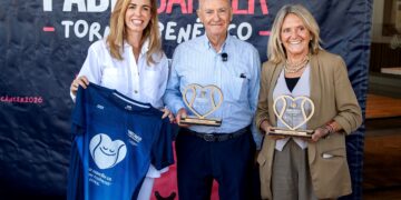 Nace PádelCáncer, el torneo solidario que reunirá a 336 jugadores en Bétera a beneficio de la Asociación Española Contra el Cáncer en Valéncia