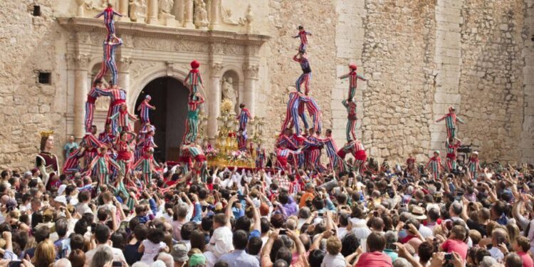 À Punt retransmitirá en directo la Processoneta de la Mare de Déu de la Salut de Algemesí en el 15.º aniversario de su reconocimiento por la UNESCO 1 À Punt retransmitirá en directo la Processoneta de la Mare de Déu de la Salut de Algemesí en el 15.º aniversario de su reconocimiento por la UNESCO