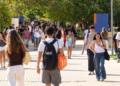 Estudiar en la universidad obliga cada vez a más familias a pedir un préstamo 10 Estudiar en la universidad obliga cada vez a más familias a pedir un préstamo