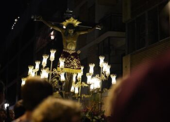 Paterna se rinde a su «Morenet» en el emotivo broche de oro de sus Fiestas Mayores