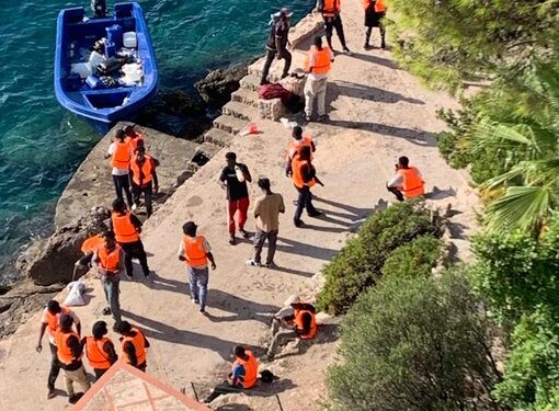 Indignación en Baleares tras admitir Sánchez que Moncloa conocía desde julio la alerta policial de llegadas masivas 1 Indignación en Baleares tras admitir Sánchez que Moncloa conocía desde julio la alerta policial de llegadas masivas