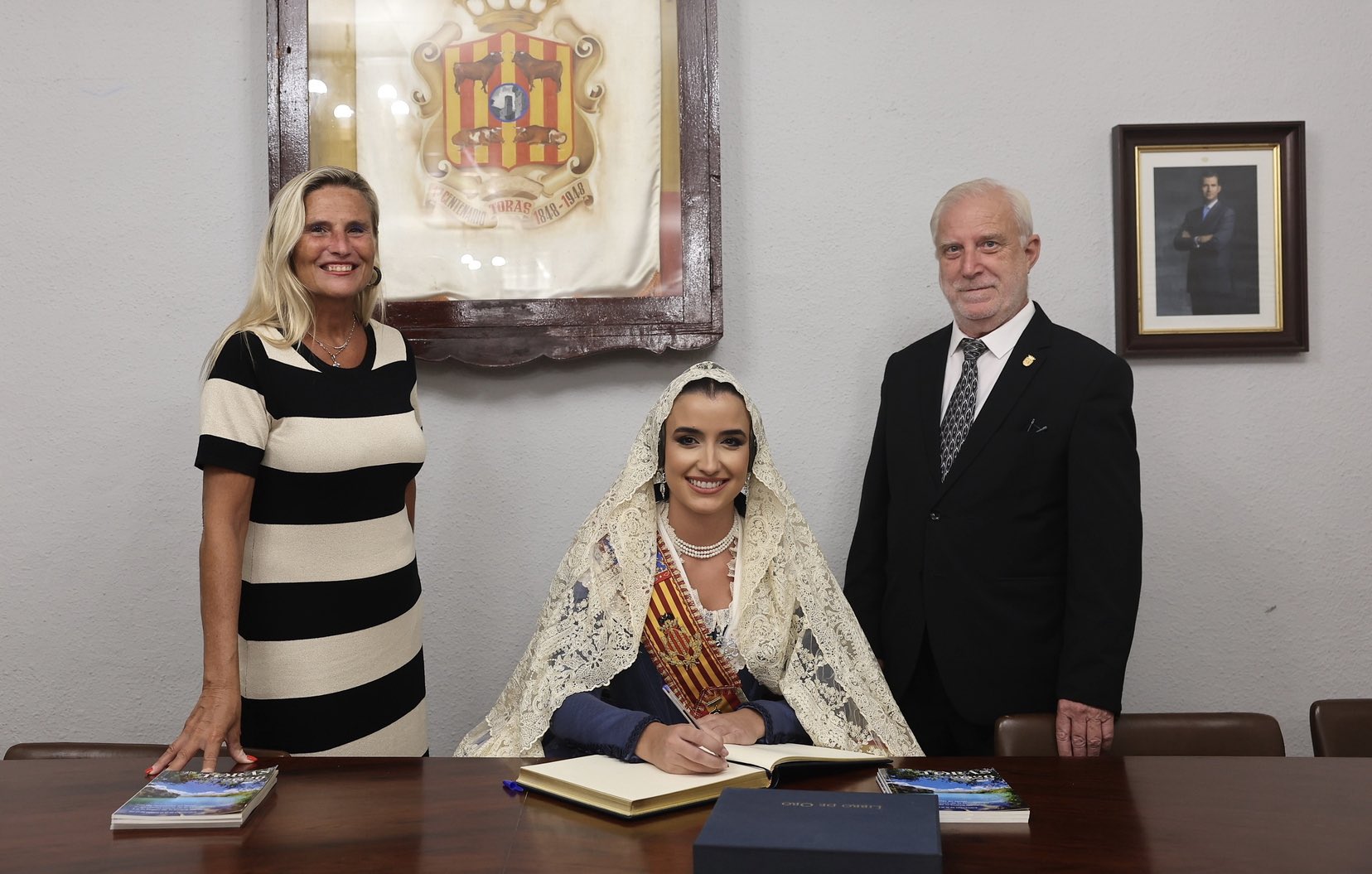 La Fallera Mayor de Valencia regresa a Torás para participar en las fiestas patronales junto a su Corte de Honor 3 HRfGOWtaoAAHHlz
