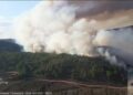 El incendio forestal de Tuéjar avanza sin control y despliega hasta 14 medios aéreos