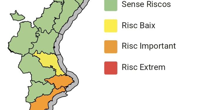 Una tormenta estática descarga más de 86 mm en la Marina Alta y eleva la alerta meteorológica