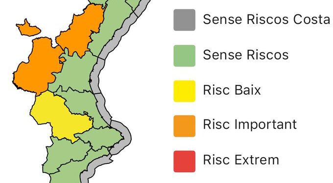Emergencias eleva a nivel naranja la alerta por lluvias intensas en el interior de Valéncia y Castellón