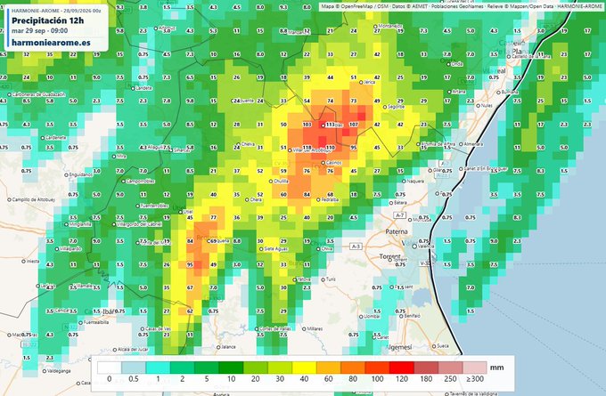 Alerta en el prelitoral valenciano ante el riesgo de lluvias torrenciales durante la madrugada 2 HTSd4GaWAAAXGsk