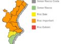 Emergencias eleva a nivel naranja la alerta por intensas lluvias y tormentas en Castelló, Valéncia y el norte de Alicante