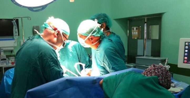 El Hospital General de Elche reduce más de un 80% las infecciones quirúrgicas 1 IMG 20251121 144825