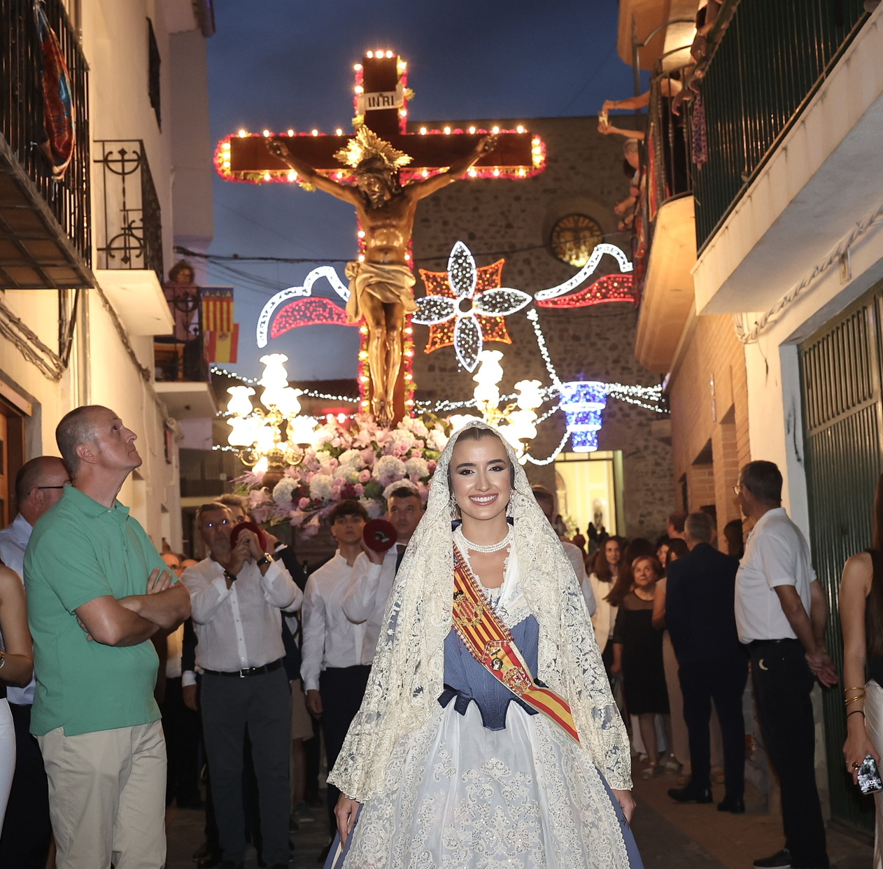 La Fallera Mayor de Valencia regresa a Torás para participar en las fiestas patronales junto a su Corte de Honor 8 IMG 6784