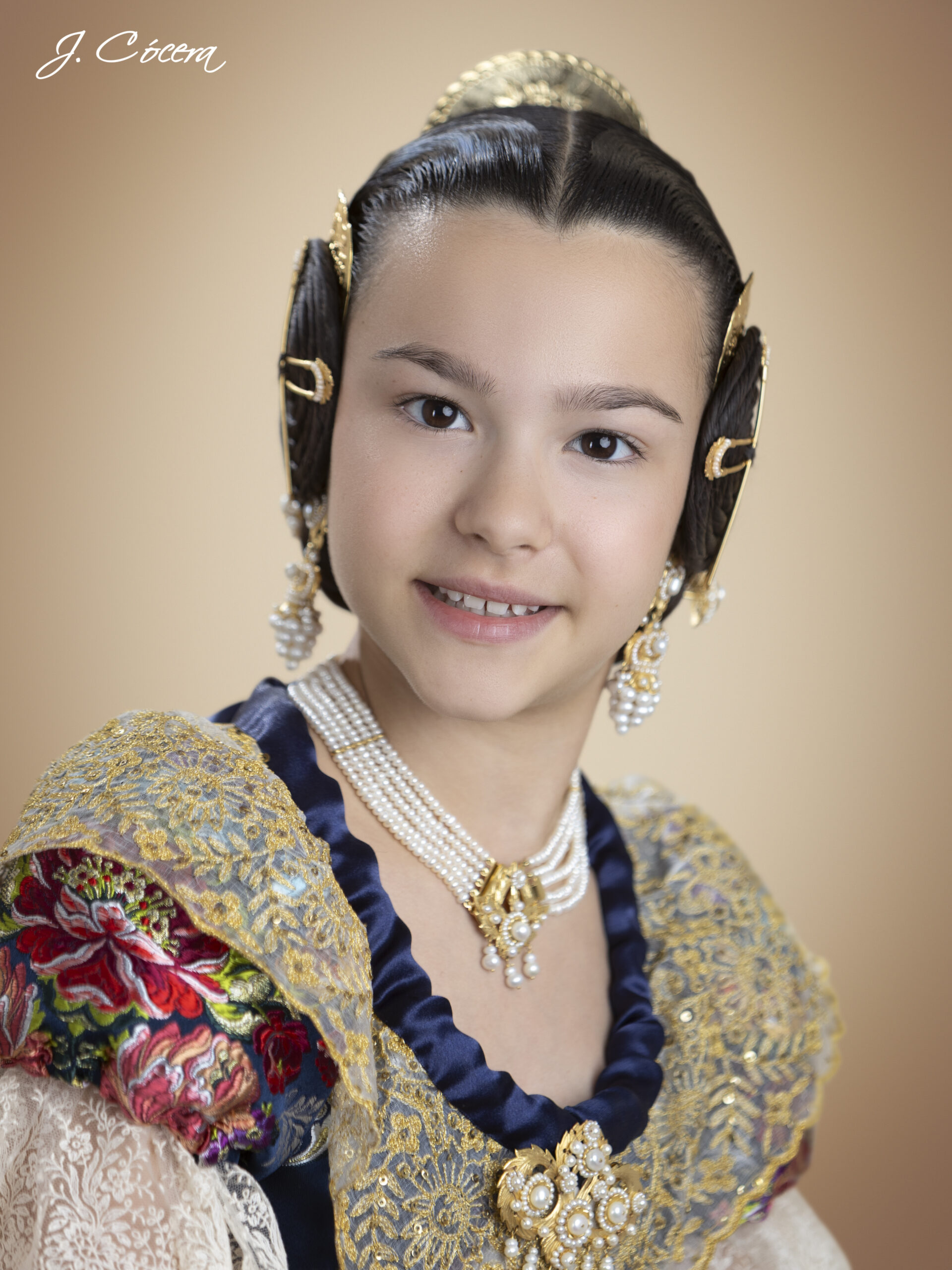 Conoce a las niñas de la Corte de la Fallera Major Infantil de Valéncia de 2027 11 Paula Gomez Del Castillo 323 Falla Fontcalent Lebon – Sector Camins al Grau scaled