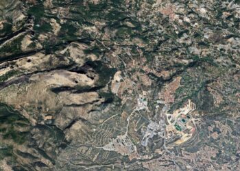Un operativo de emergencia se moviliza tras declararse un incendio de vegetación en Polop 13 Un operativo de emergencia se moviliza tras declararse un incendio de vegetación en Polop