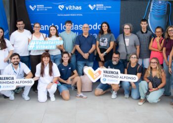 Vithas inicia la formación en RCP del voluntariado del Medio Maratón y Maratón Valencia Trinidad Alfonso Zurich 2026