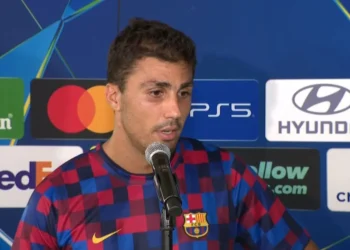 Rodri pide disculpas al Valencia y asegura: “Deseo que vuelva al lugar que se merece” 14 Rodri pide disculpas al Valencia y asegura Deseo que vuelva al lugar que se merece